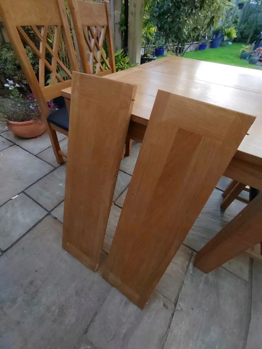 Kitchen dining table - Image 3