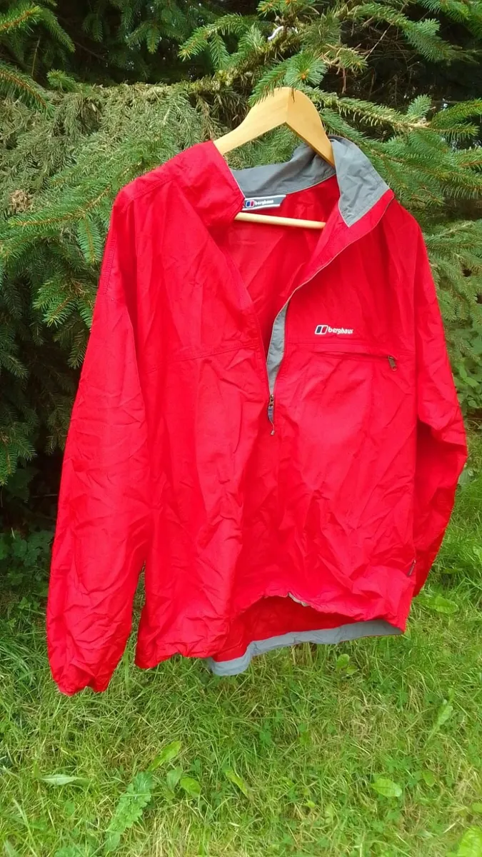 Windproof jacket