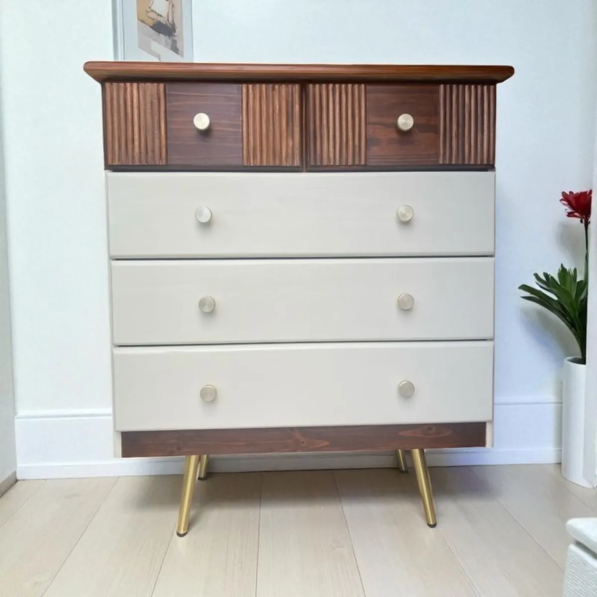 Bespoke Cabinet - Image 3