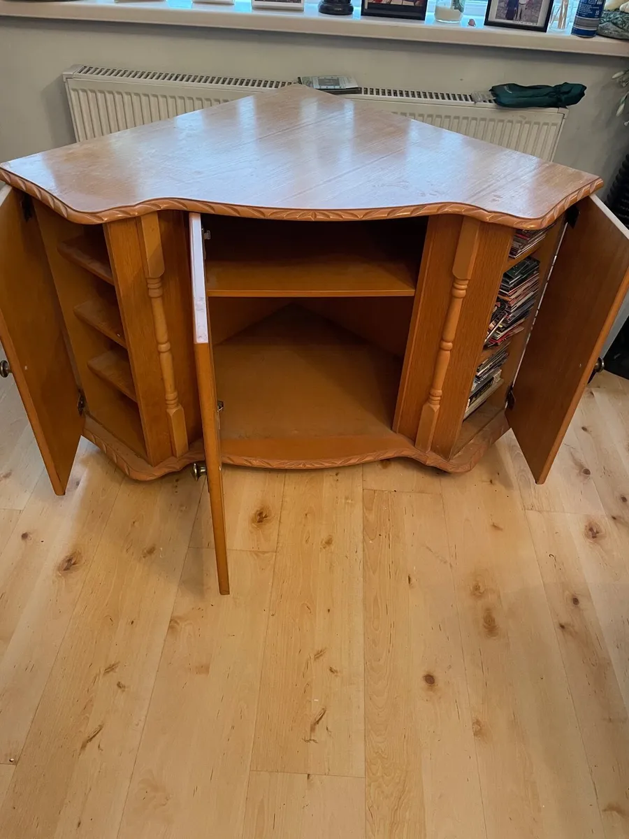 Tv corner unit - Image 1