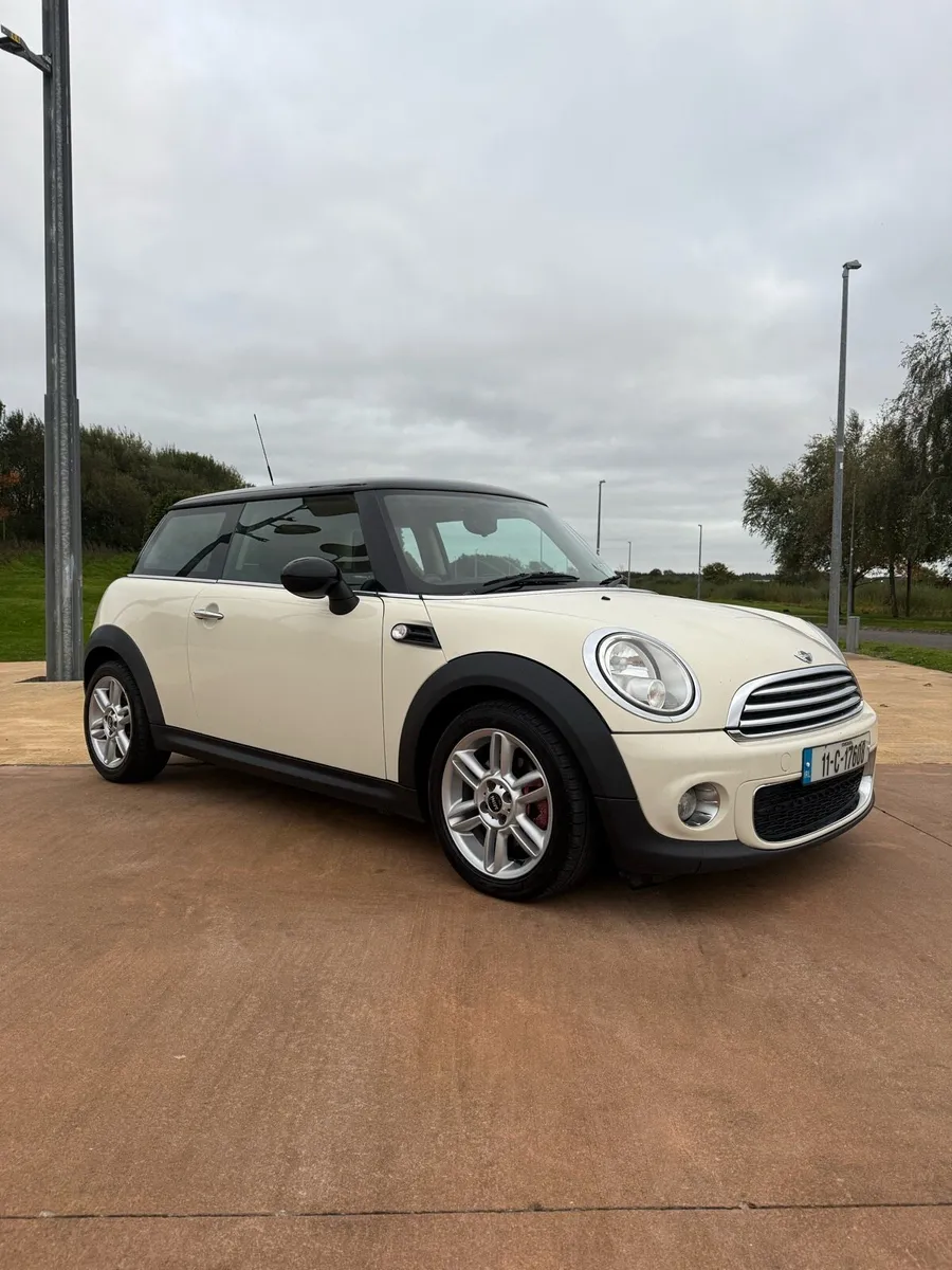 2011 Mini Cooper D 1.6 2 door Low Miles - Image 2