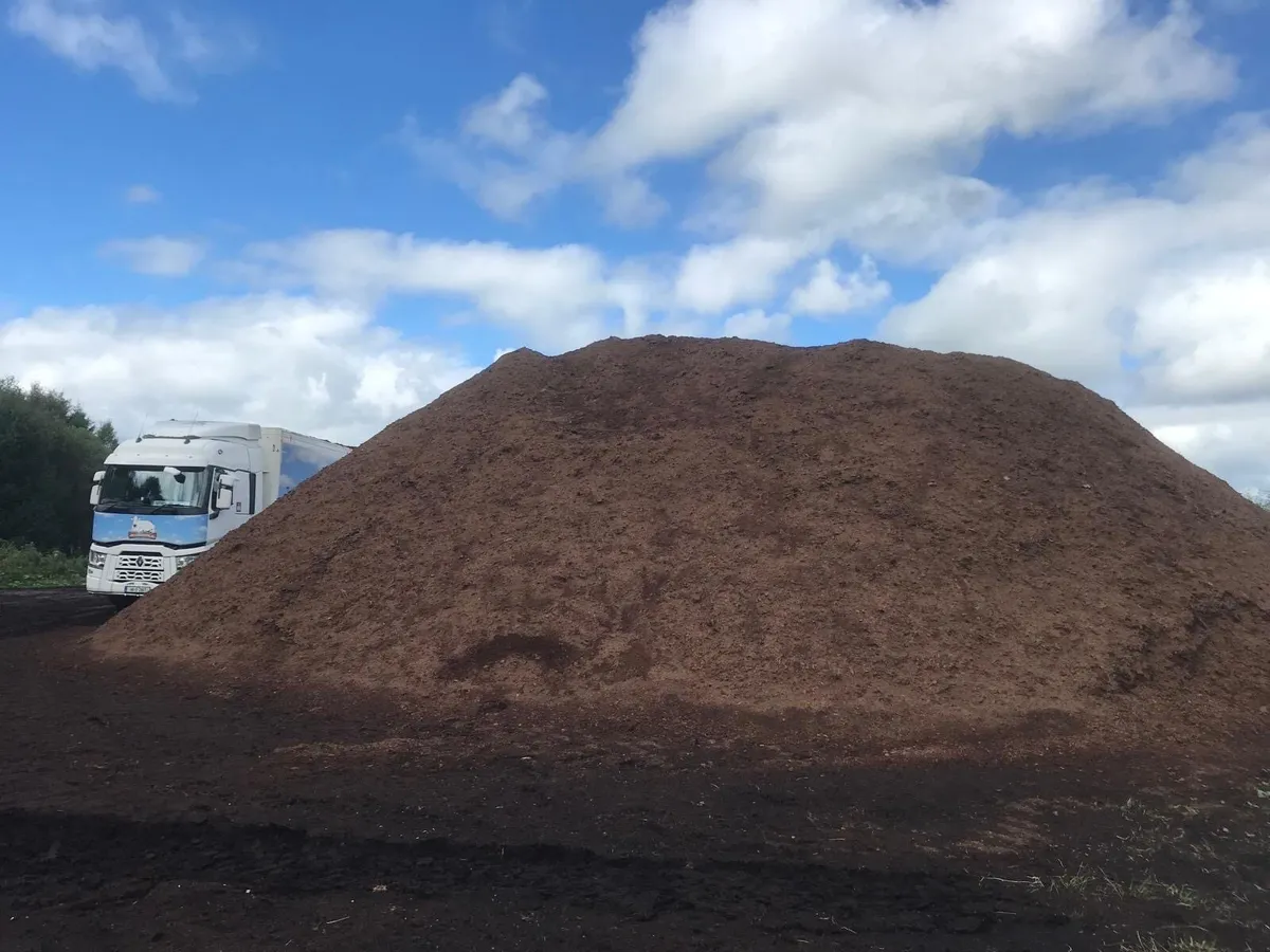 Top Quality Dry Peat beddding - Image 1