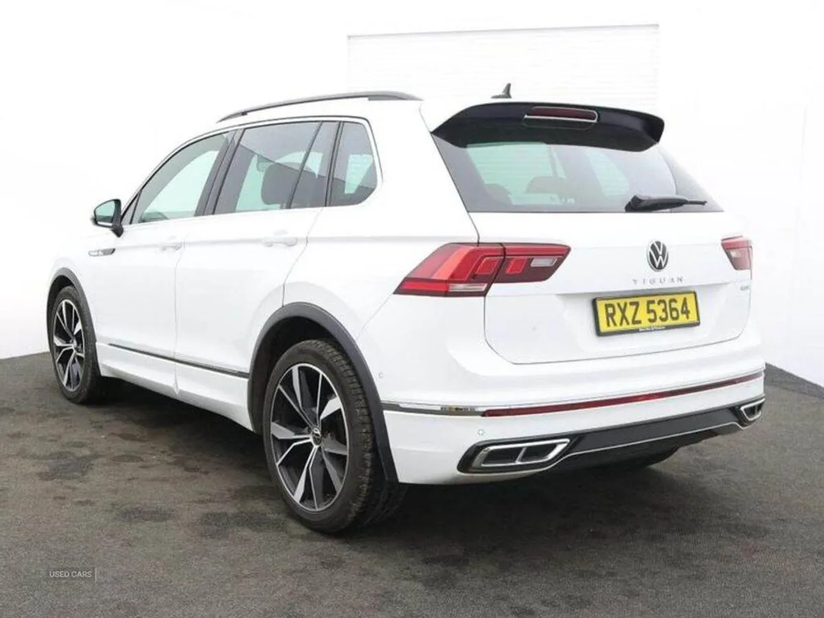 Volkswagen Tiguan Diesel Estate - Image 3