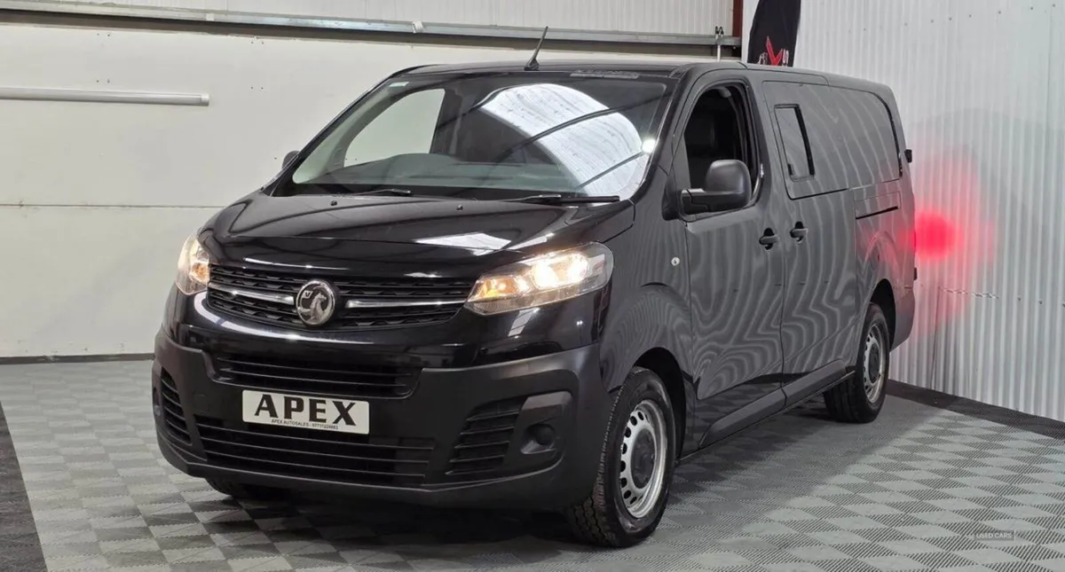 Vauxhall Vivaro L2 Diesel - Image 2