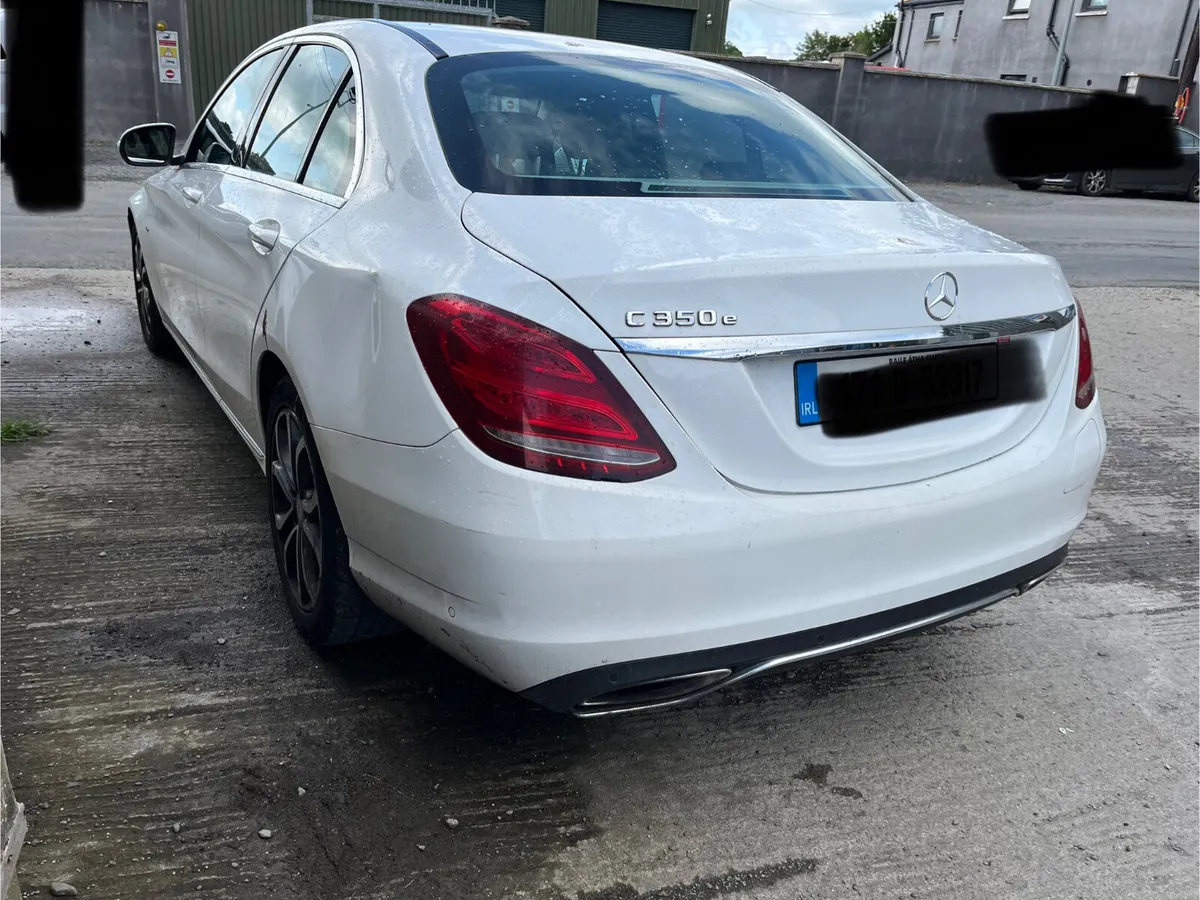 For Parts 2017 Mercedes C350 hybrid - Image 4