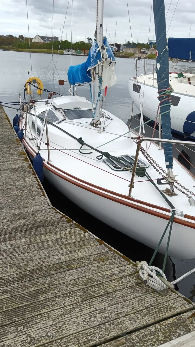 Sailing Yacht - Folksong 25 - Image 3