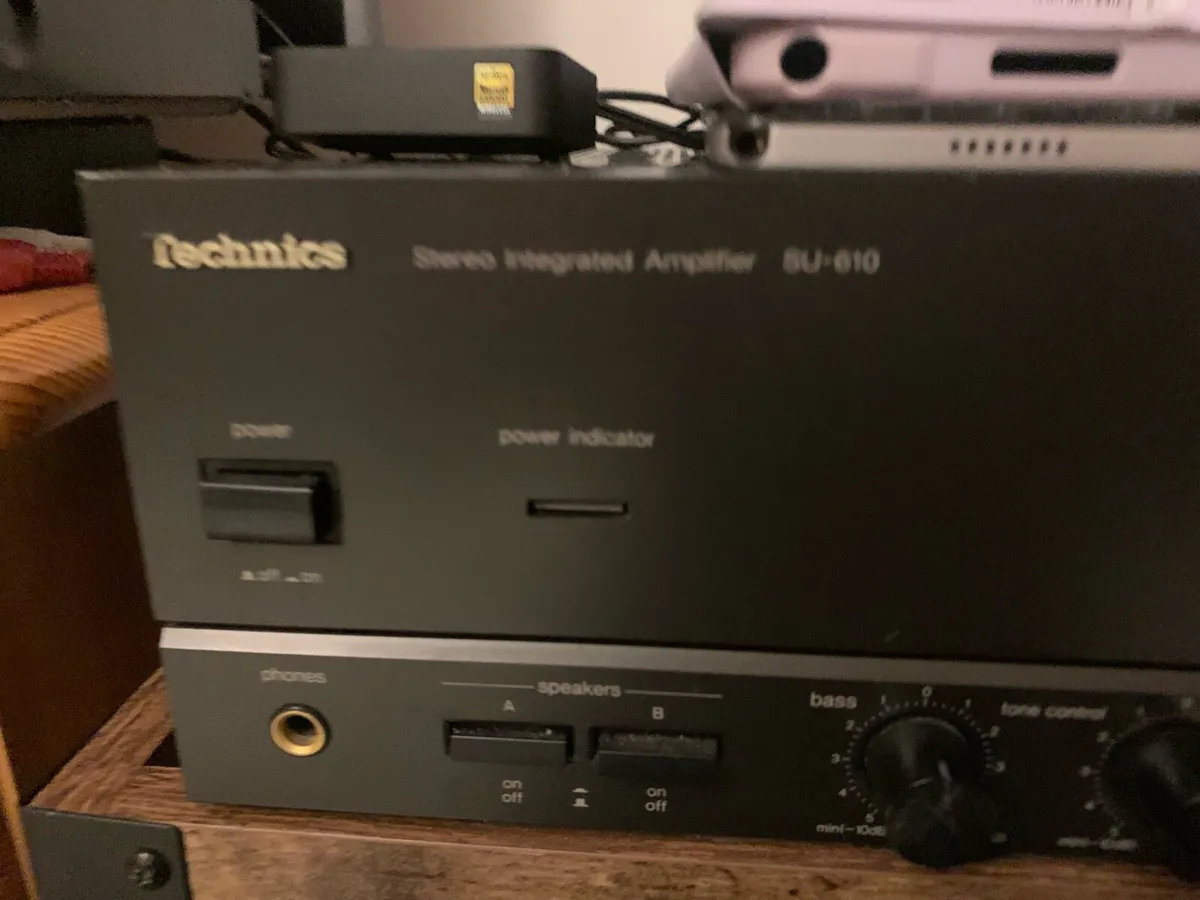 Technics amplifier - Image 1