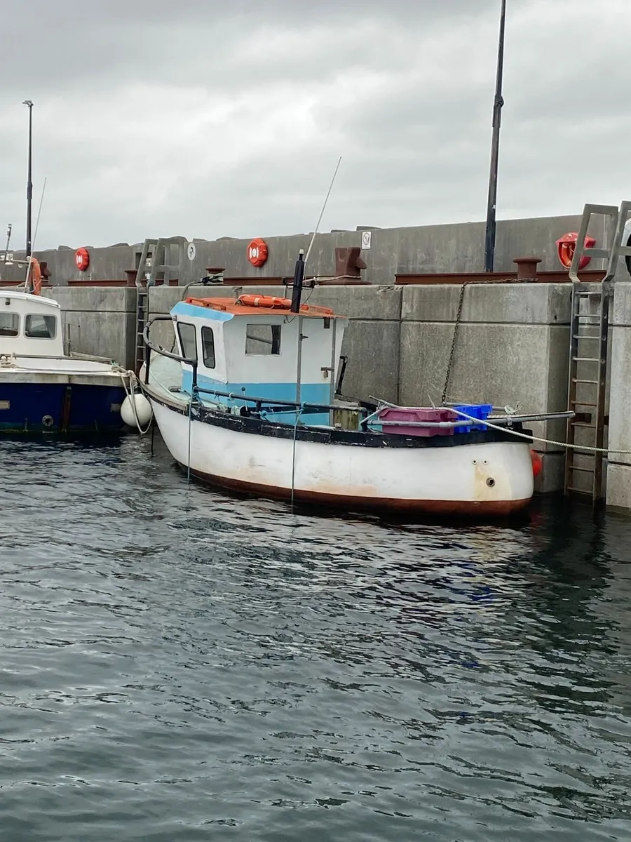 Fishing Boat - Image 3