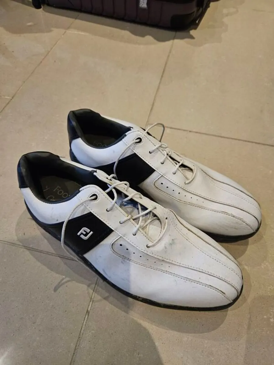 Footjoy Golf Shoes Size 11 - Image 2
