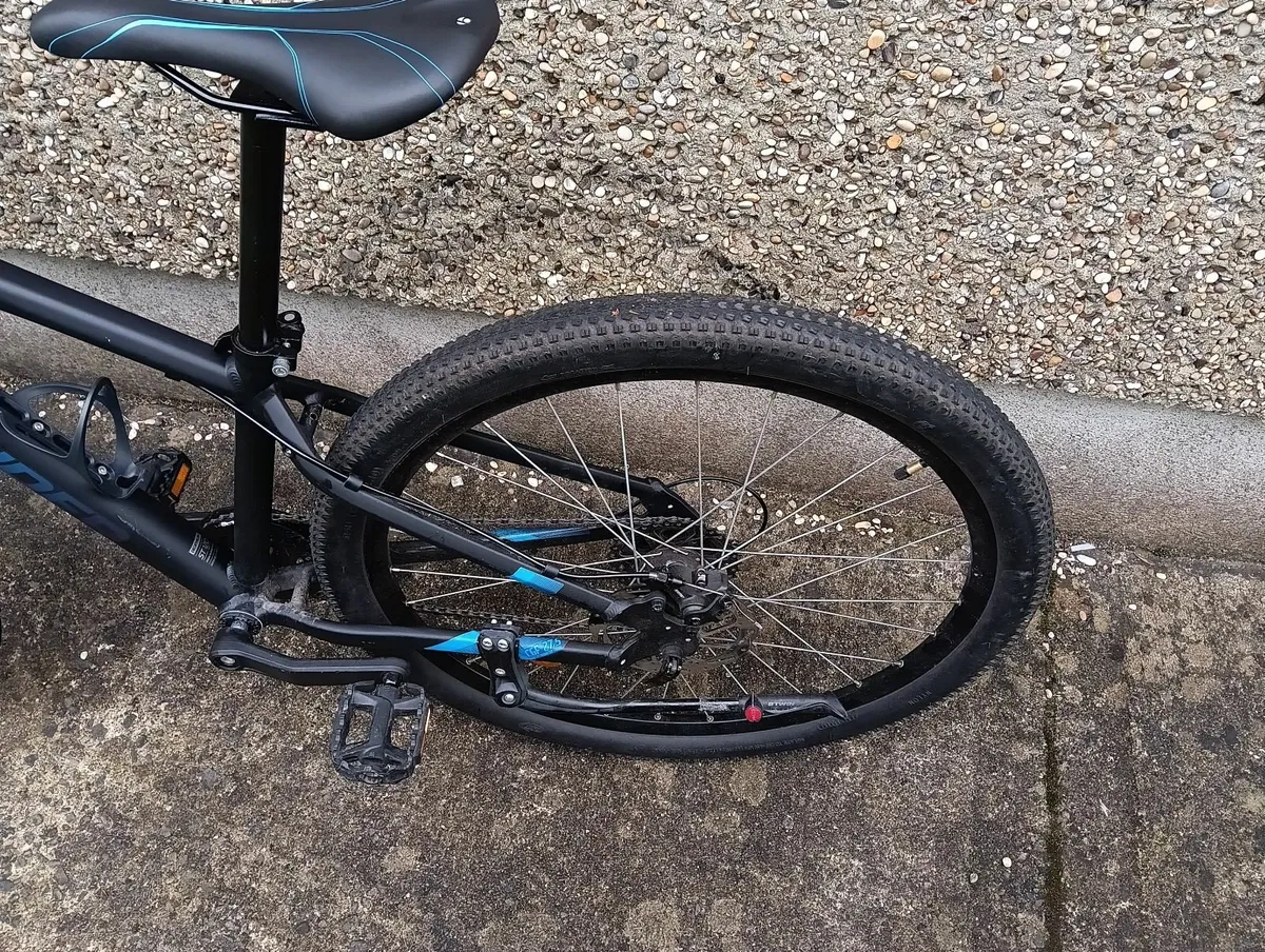 Mountain bike - Image 2