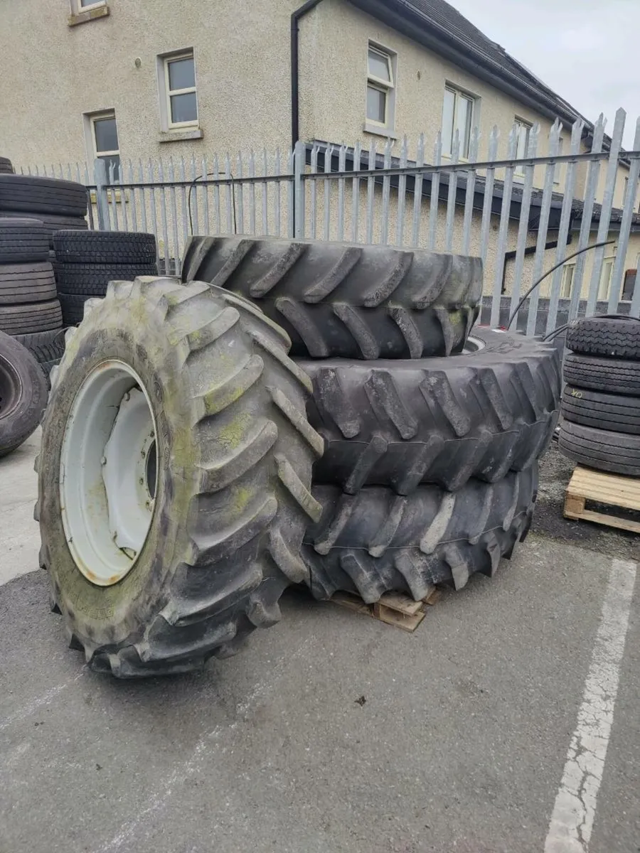 420/85/28. 480/80/42 ROW CROP WHEELS - Image 1