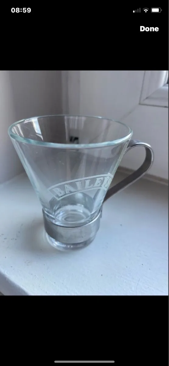 Very Rare Baileys Glasses Set - Image 2