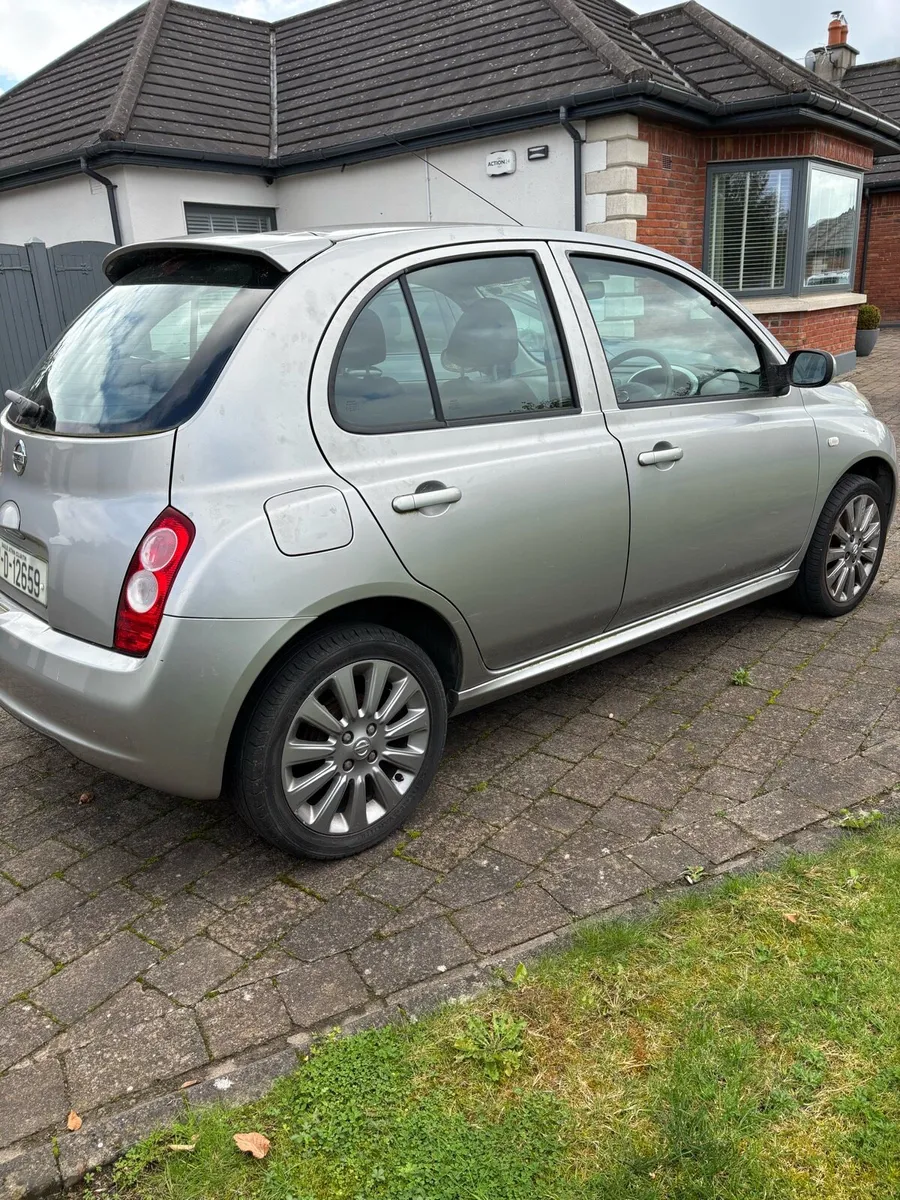 Car - Image 3