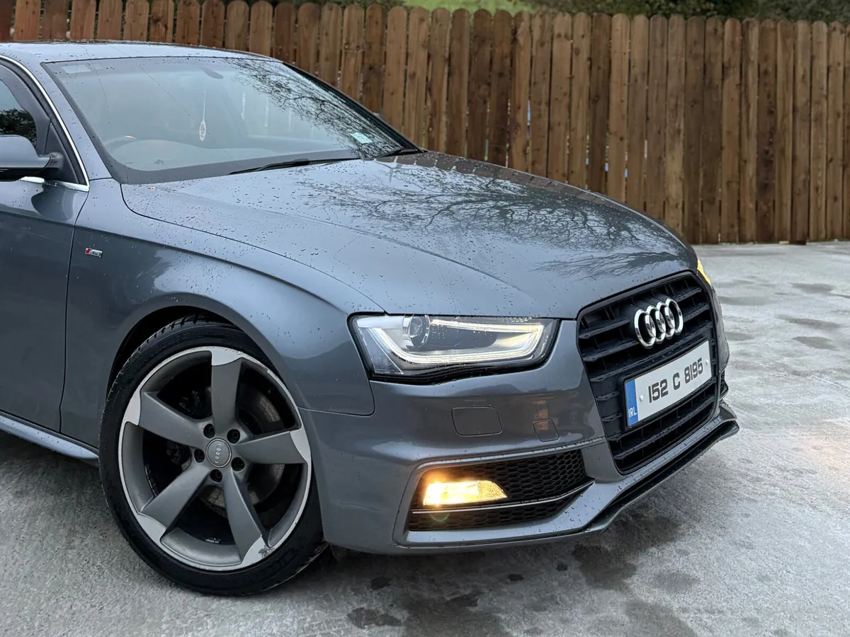 AUDI A4 S-LINE AUTO 2015 - Image 2