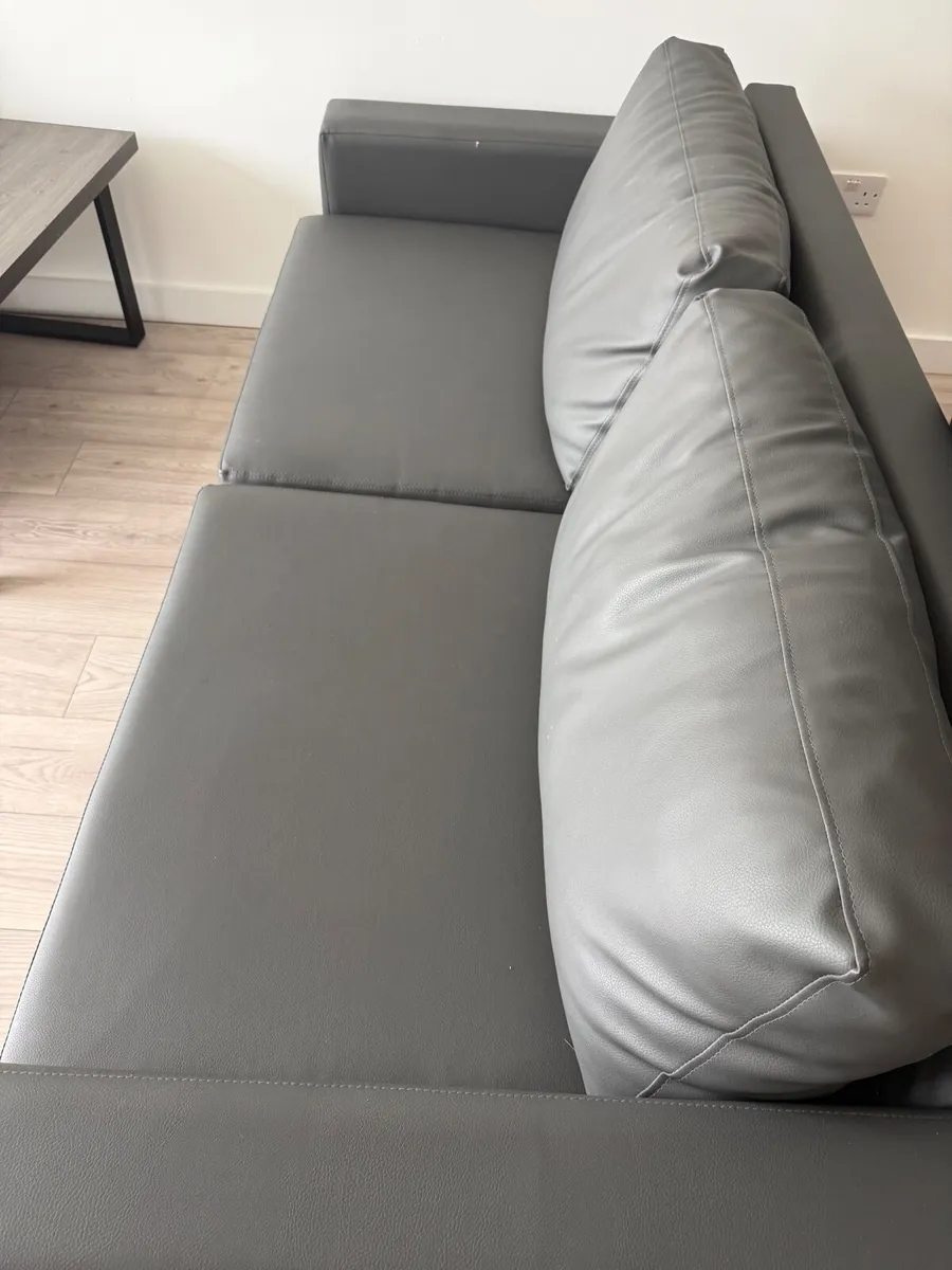 Sofa - Image 2