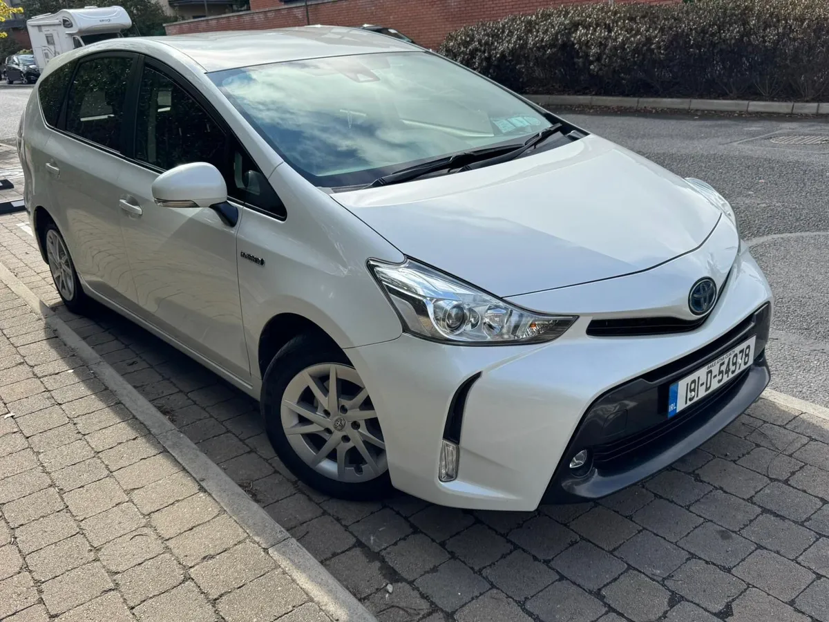 Prius Alpha 7 Seater Hi Spec 76k Only 12M Warranty - Image 2