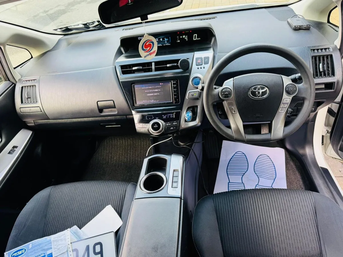 Prius Alpha 7 Seater Hi Spec 76k Only 12M Warranty - Image 3