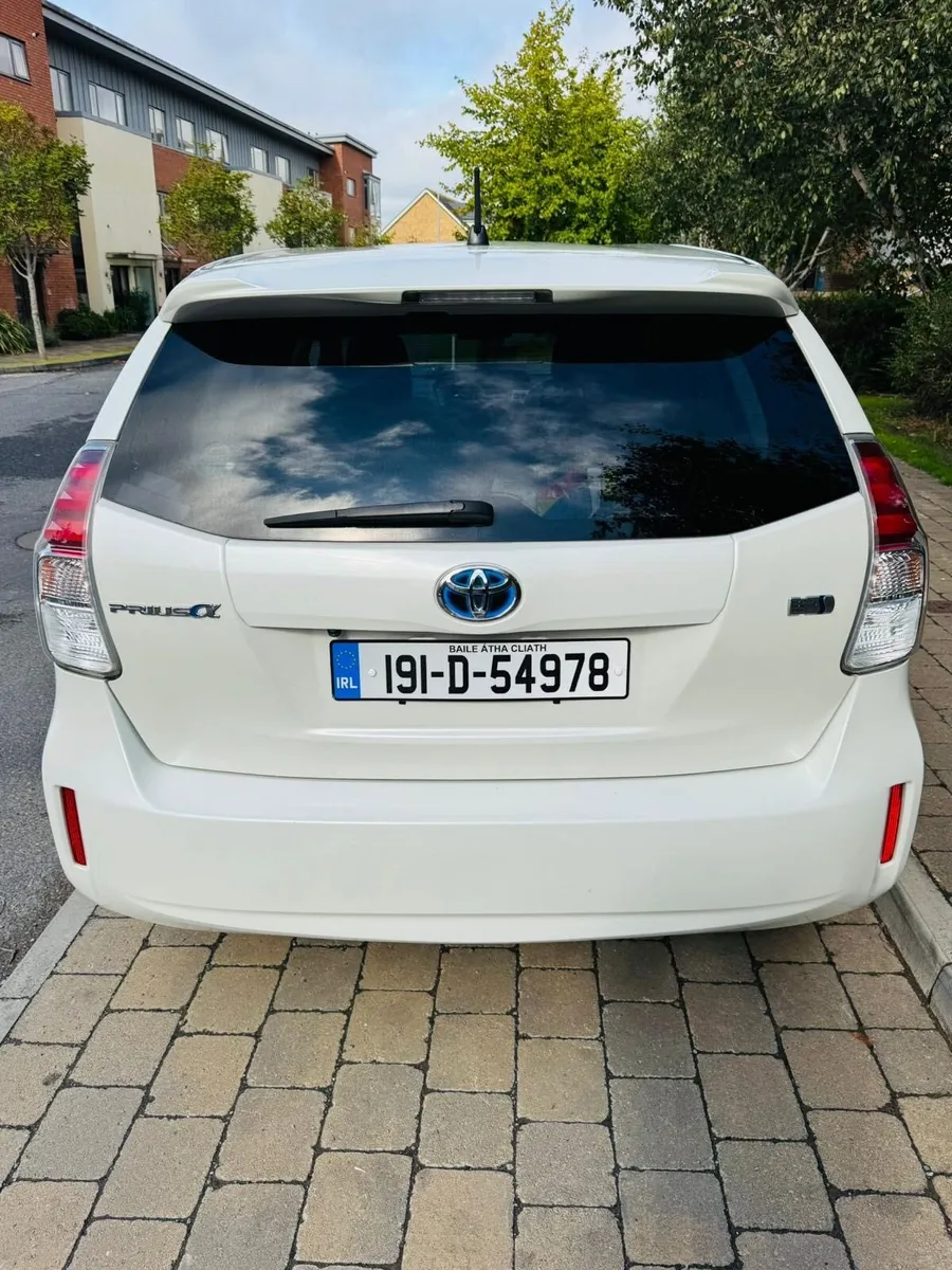 Prius Alpha 7 Seater Hi Spec 76k Only 12M Warranty - Image 4