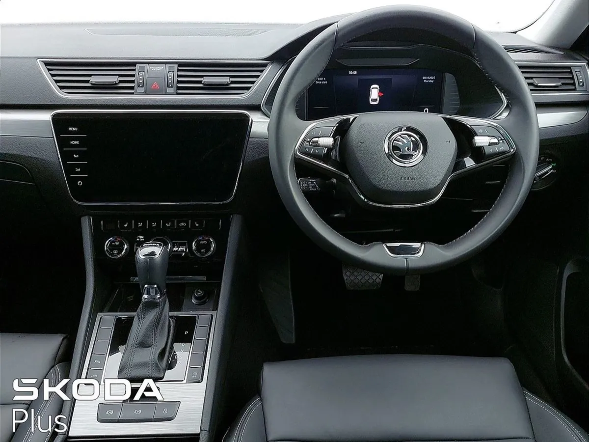 Skoda Superb Combi Style 2.0tdi 150HP - Image 2