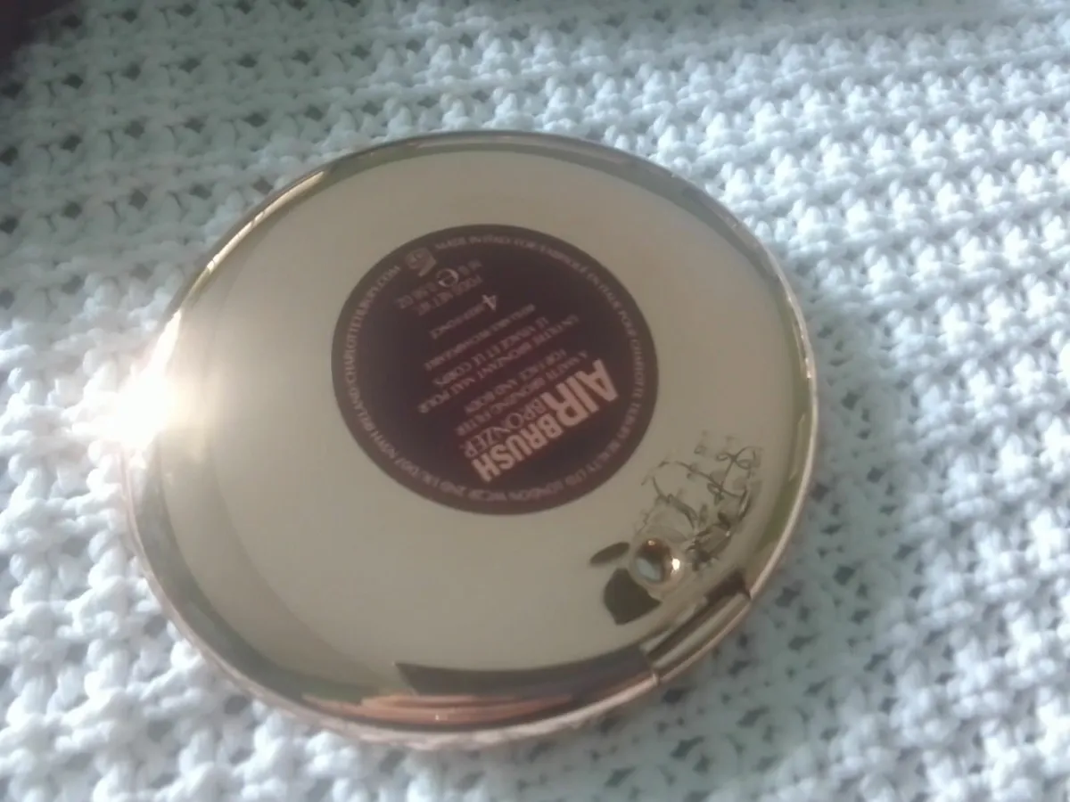 Charlotte Tilbury airbrush bronzer new unopened - Image 3