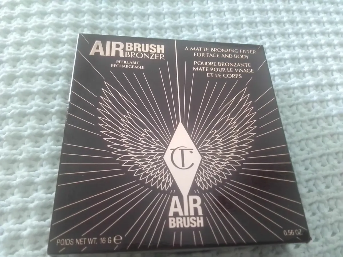 Charlotte Tilbury airbrush bronzer new unopened - Image 1