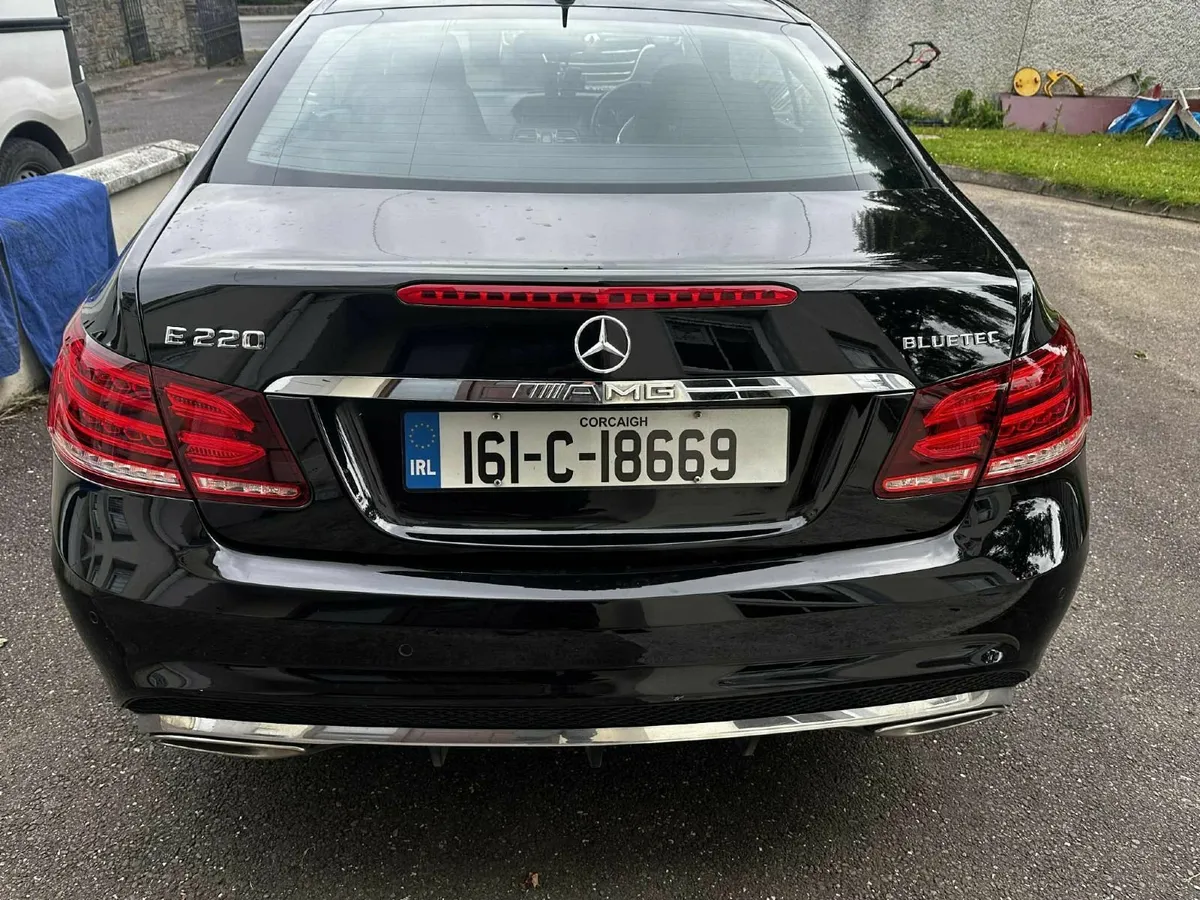 Mercedes-Benz E-Class 2016 - Image 4