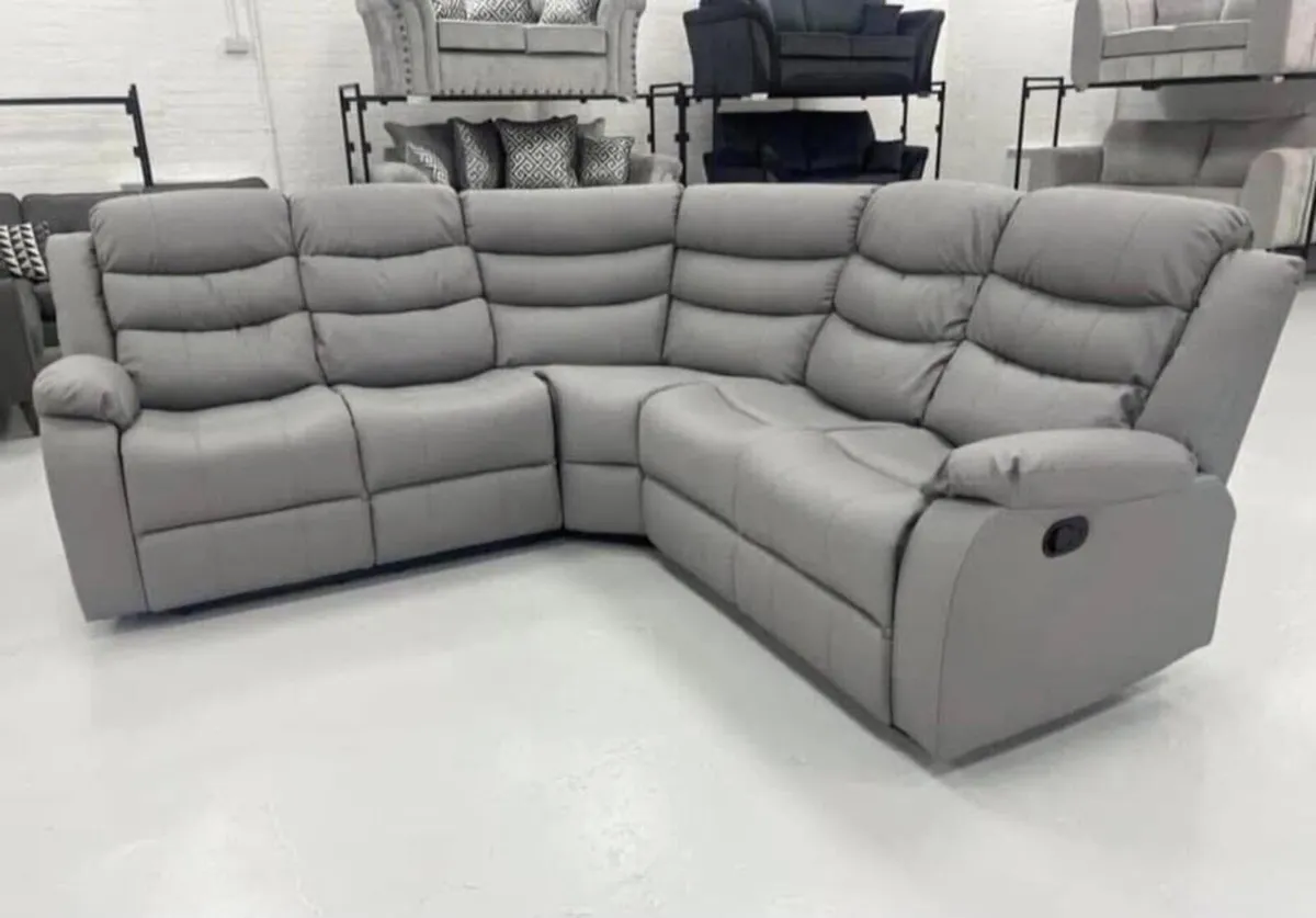 Roma corner range sofa - Image 1