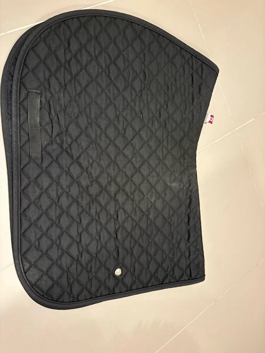Ogilvy  Black saddle pad - Image 1