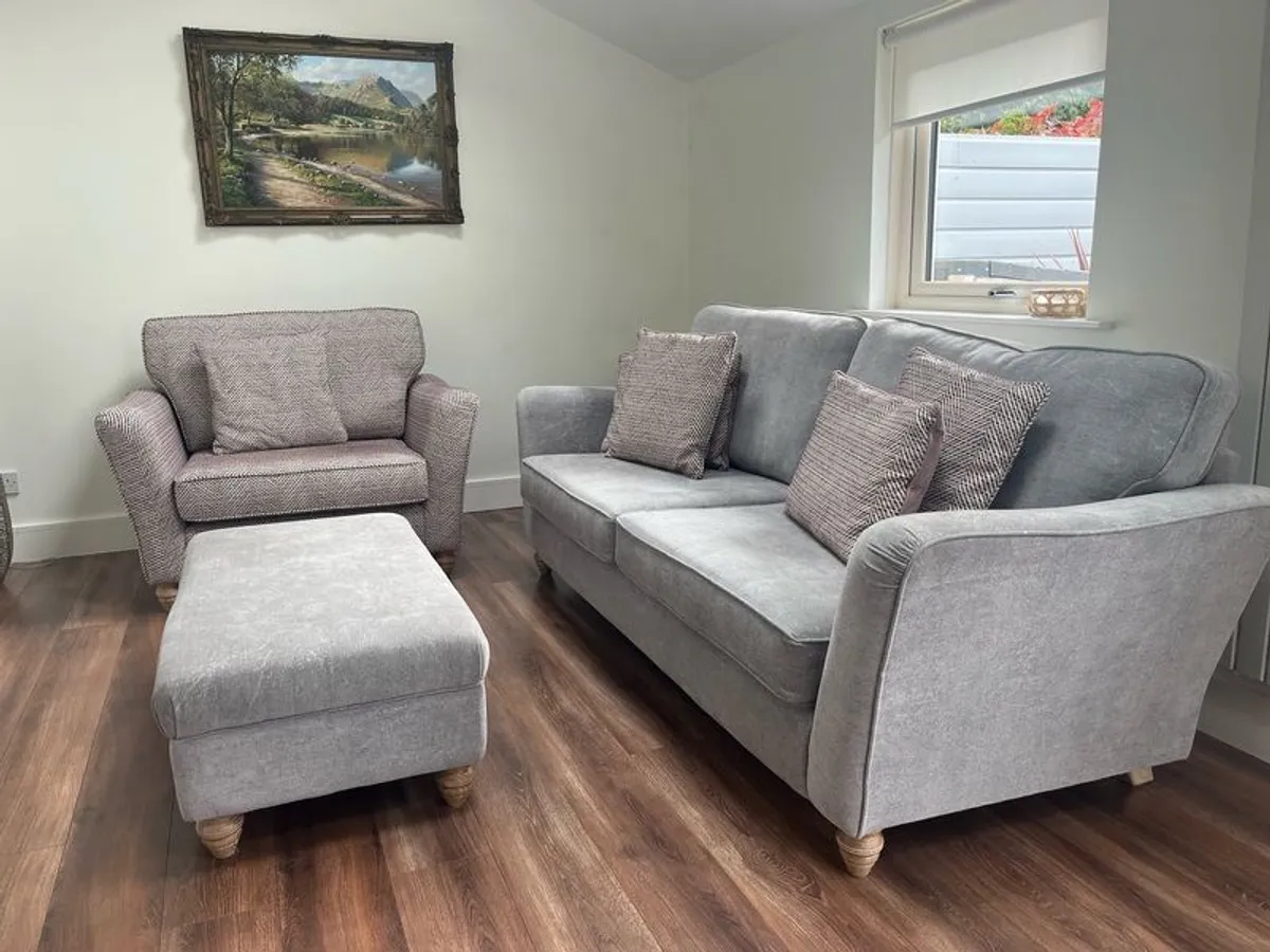 Settee suite - Image 2
