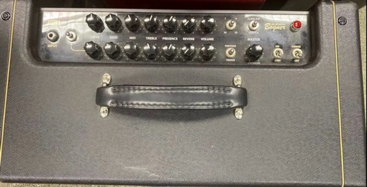 Line6 DT25 - Image 1