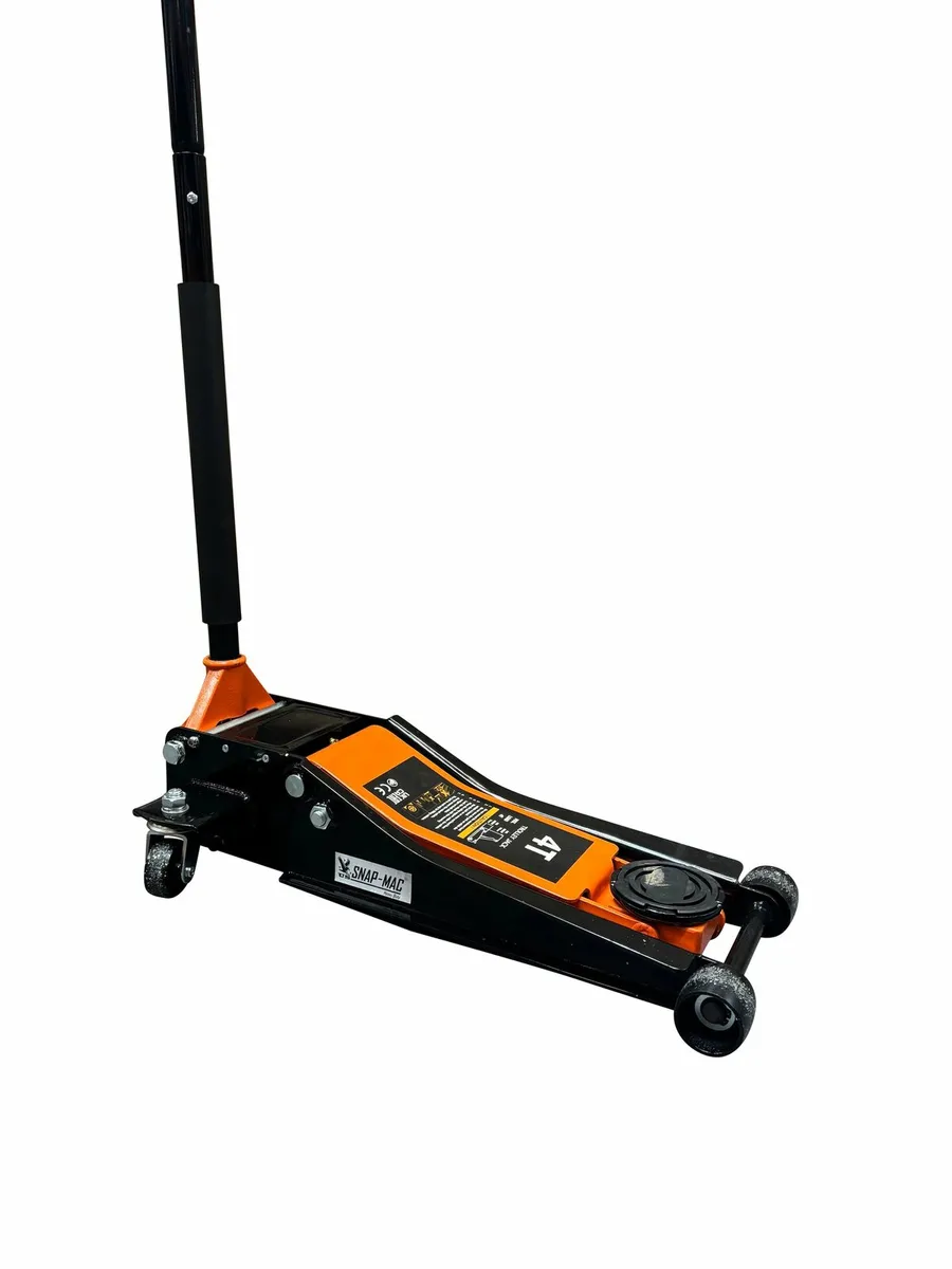 4 Ton Ultra Low Profile Floor Trolley Jack - Image 1