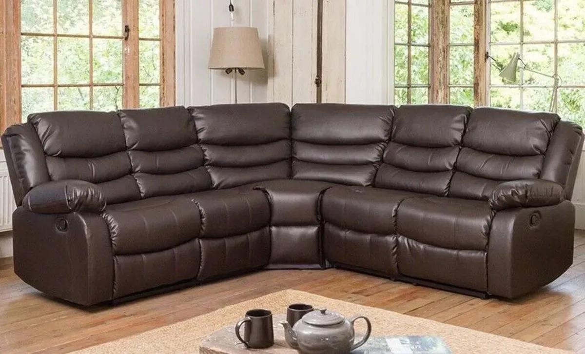 Roma corner range sofa - Image 2