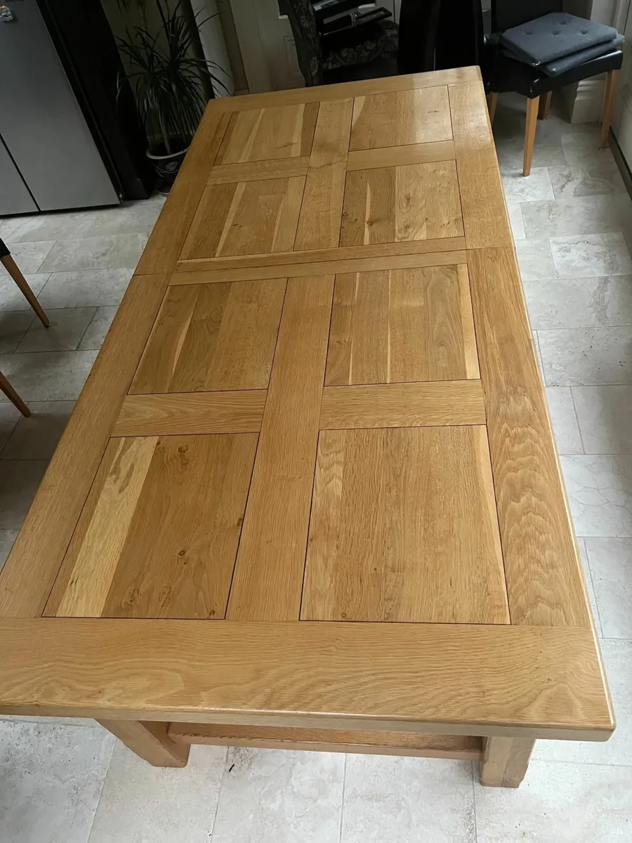 kitchen table - Image 1
