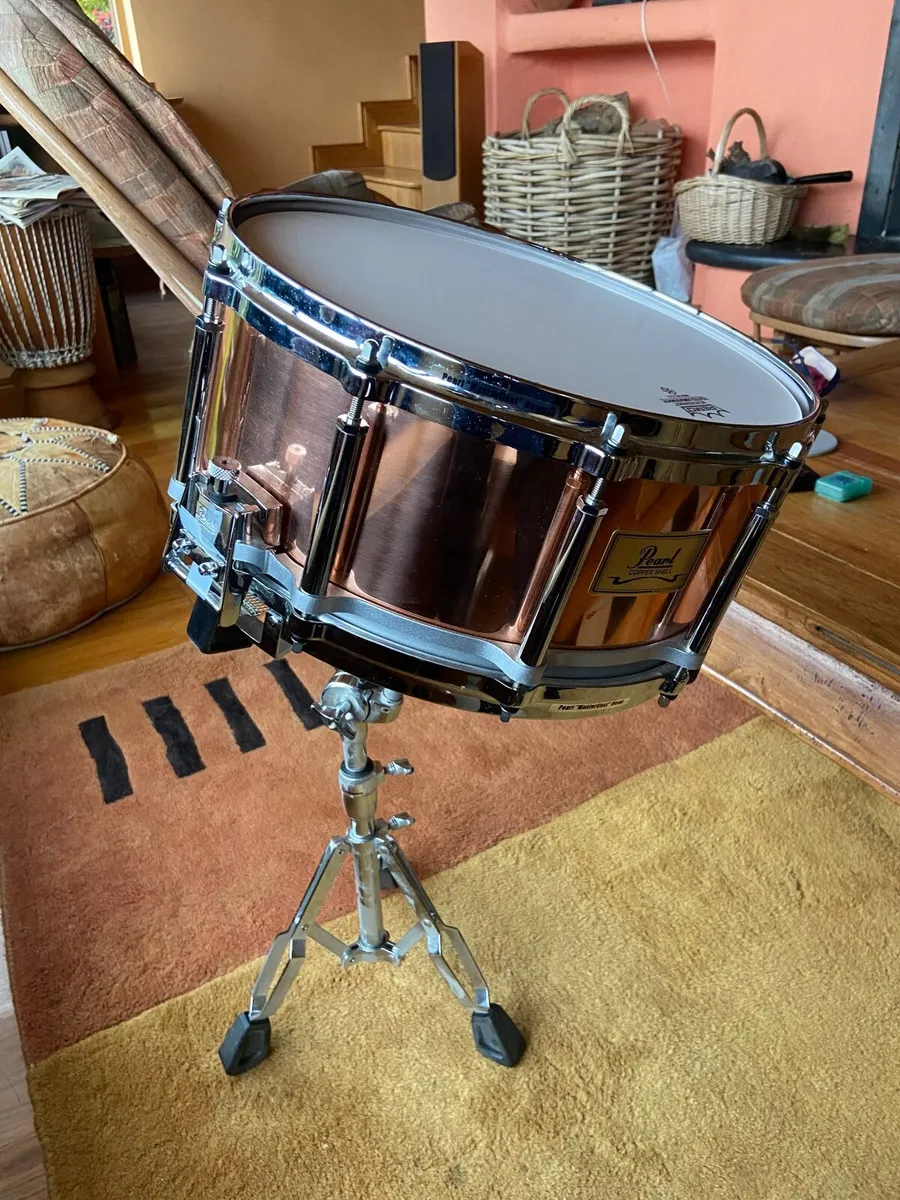 Pearl Copper Snare Drum - Case & Stand included - Image 2