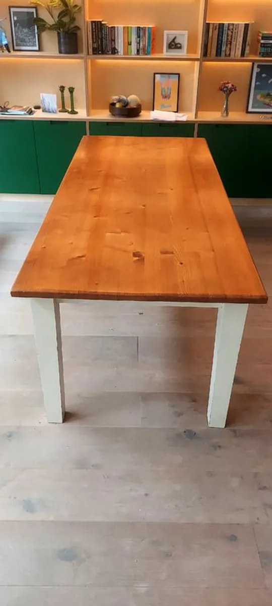 Solid Oak Dining Table & 6 chairs - Image 4