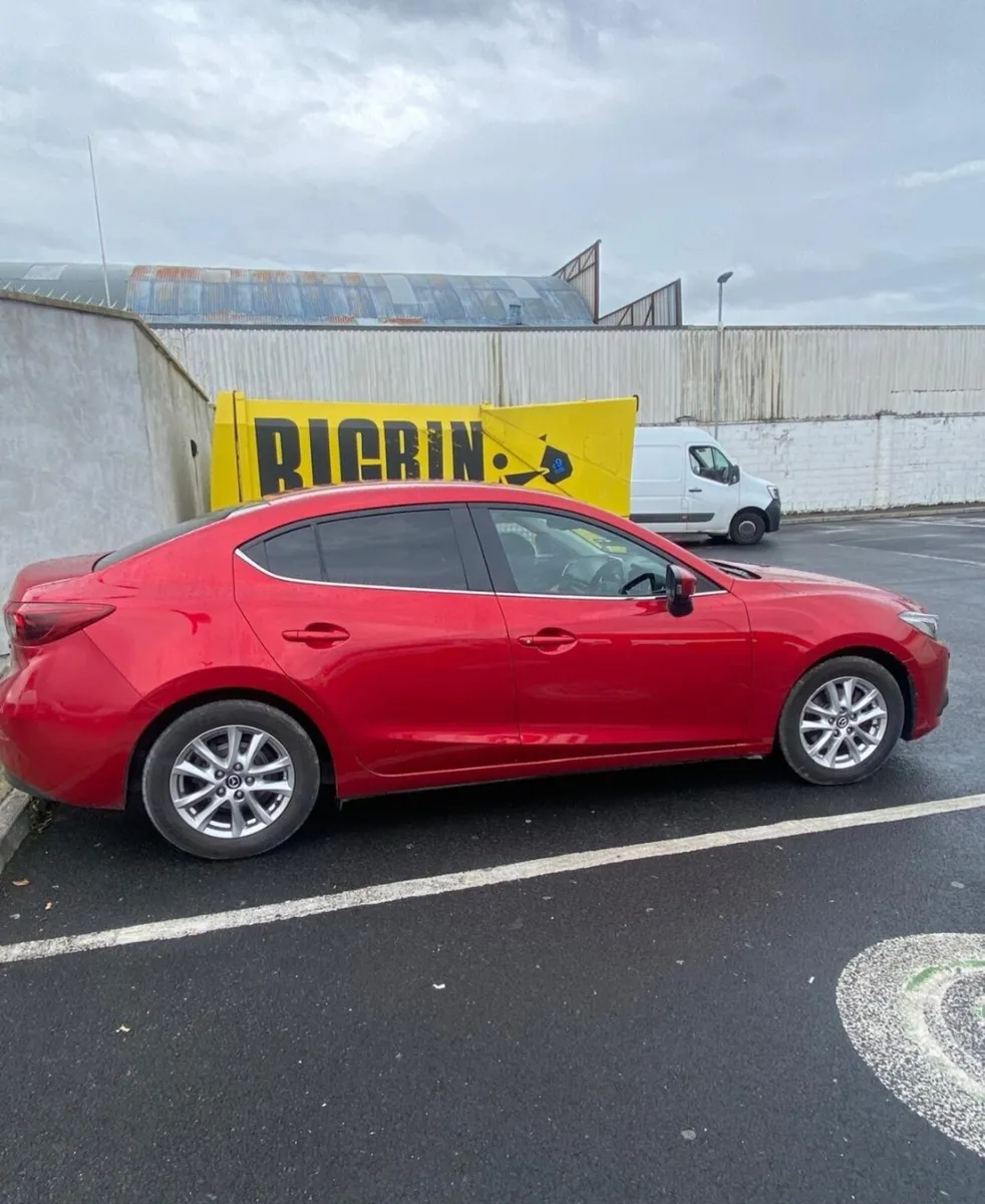 Mazda 3 - Image 3