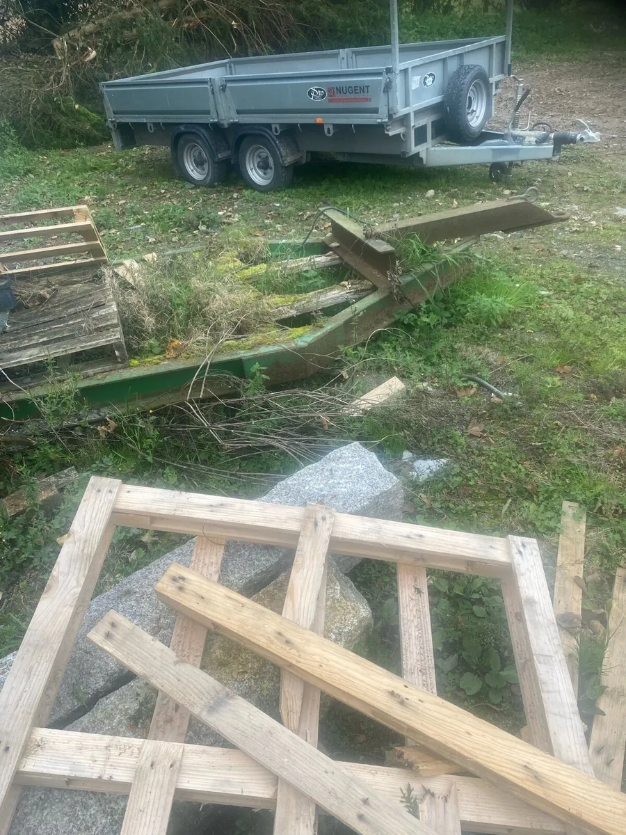 Trailer - Image 1