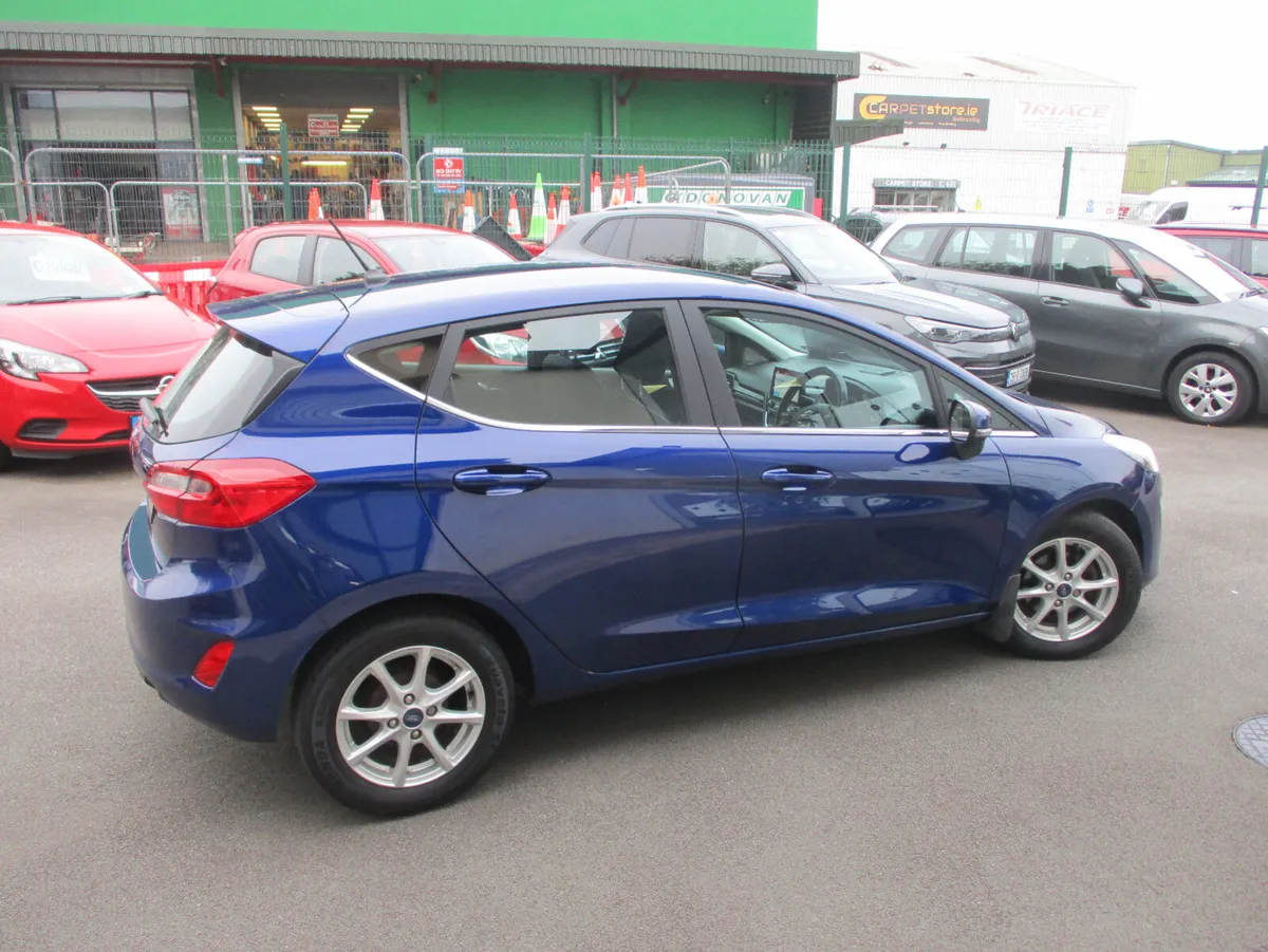 Ford Fiesta  Titanuim 1.1  2018 - Image 4