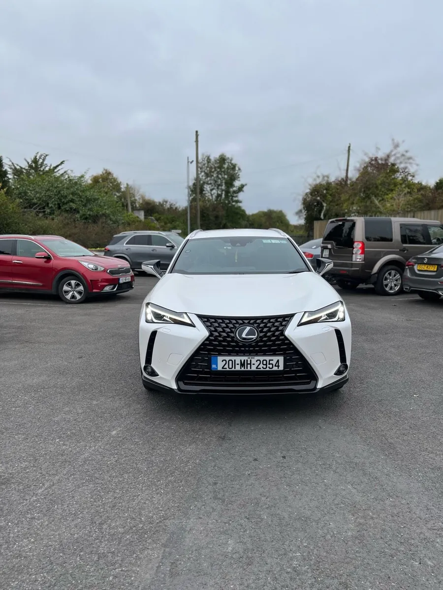 Lexus UX 250h 2020 - Image 1