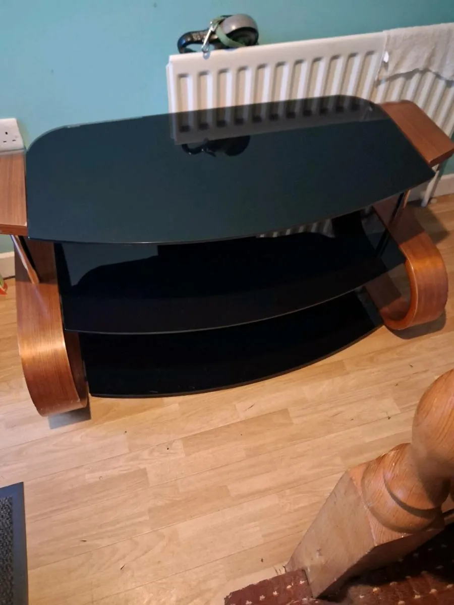 Tv unit - Image 1