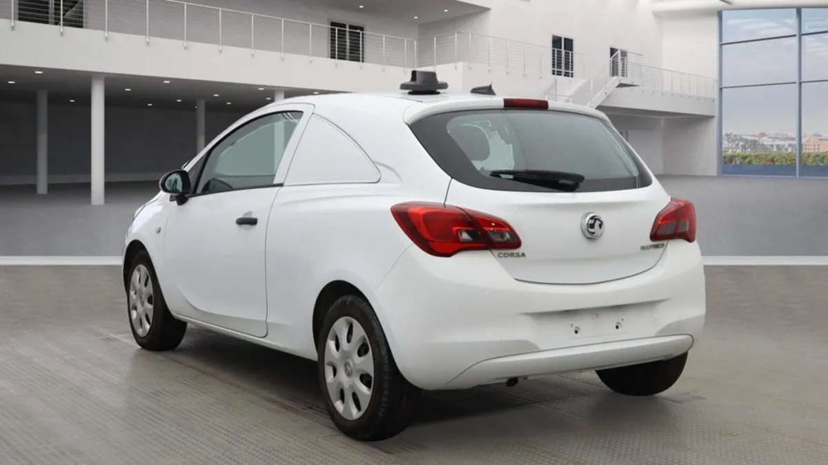 NO VAT LATE 2017 VAUXHALL CORSA 1.3 CDTI VAN - Image 3