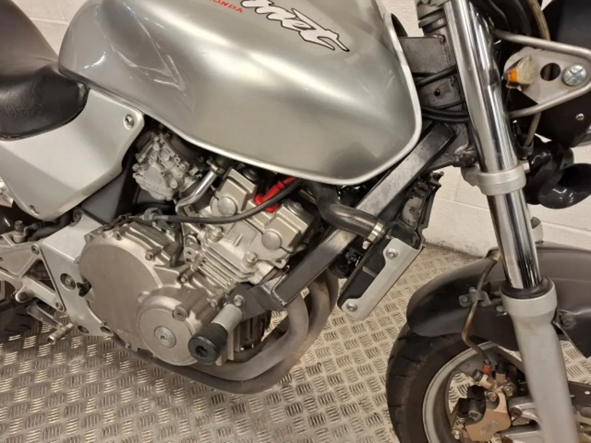 Honda Hornet 250 1998 - Image 4