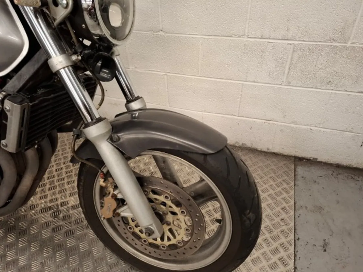 Honda Hornet 250 1998 - Image 3