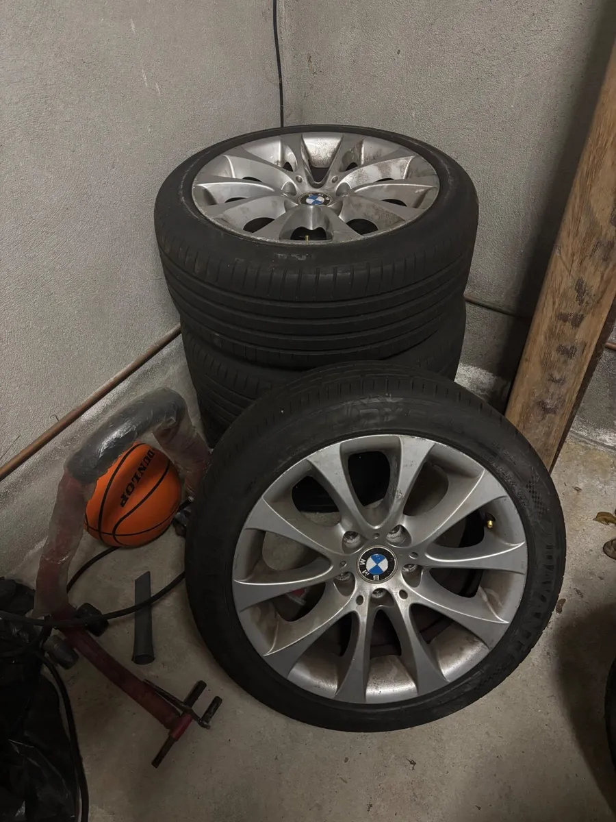 17” Bmw Original Wheels with NEW tyres - Image 1