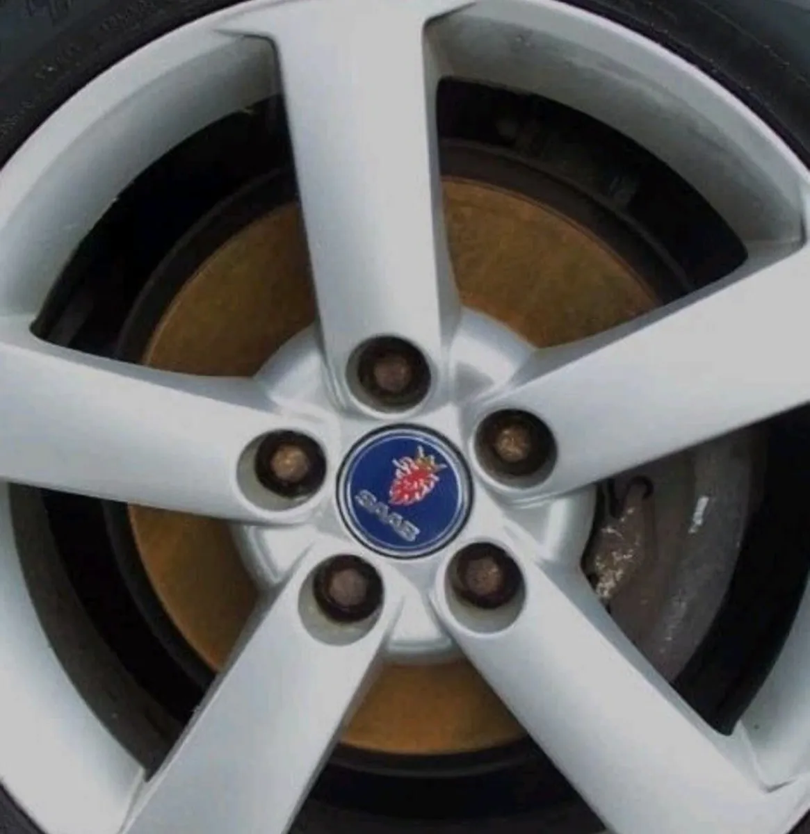 4 x Saab Centre Caps - FREE POST - Image 2
