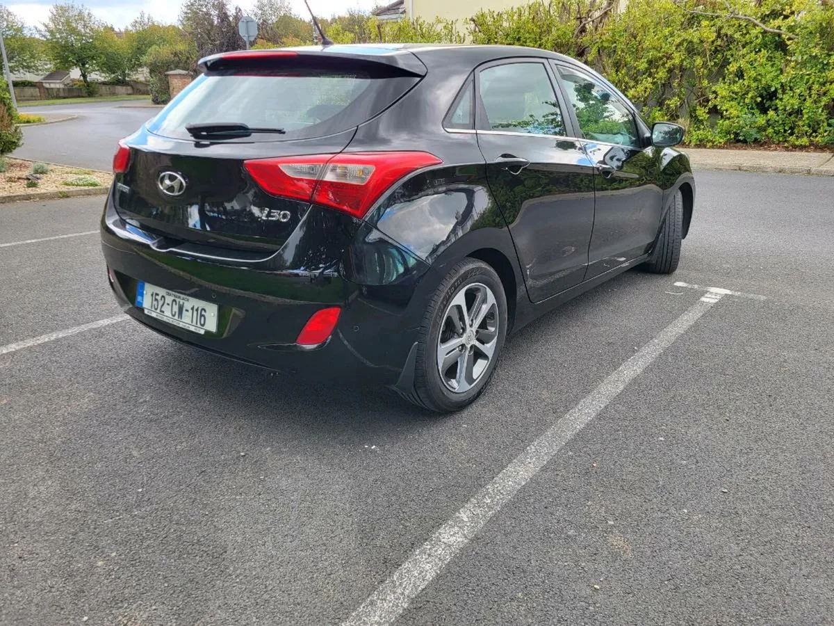 152 Hyundai i30 deluxe 1.6 diesel - Image 2