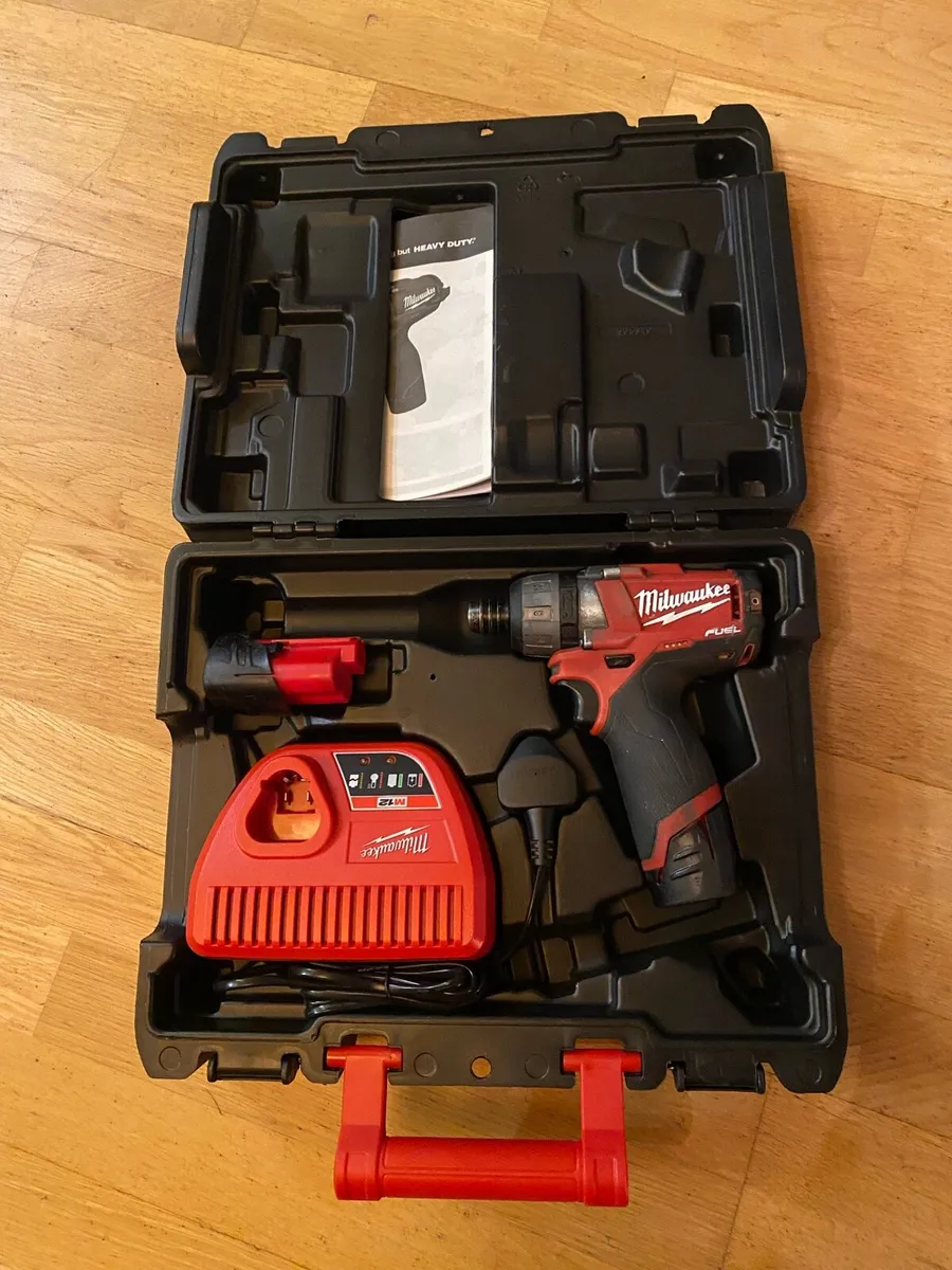 Milwaukee m12 fuel screwdriver - Image 1