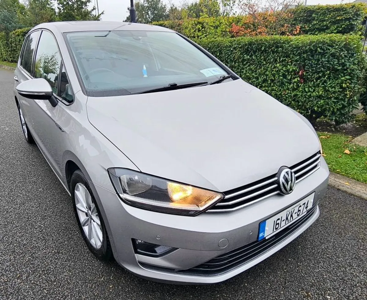 2016 2016 Volkswagen Golf Lounge Special Edition - Excellent Condition with Nct and Tax.. - Image 4