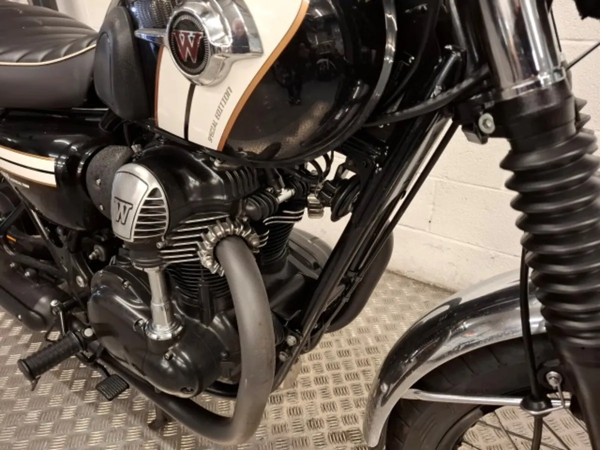 Kawasaki W800 2017 - Image 4