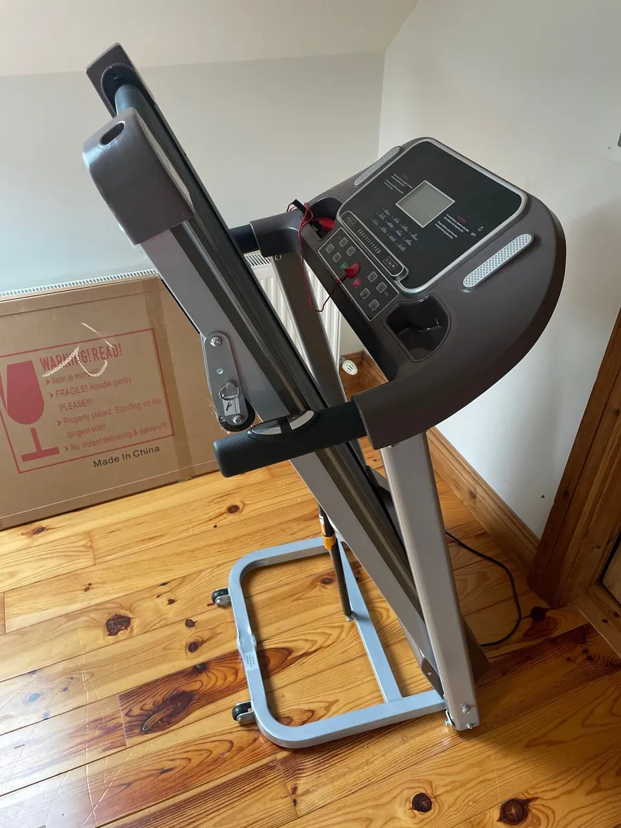 Treadmill - Image 1